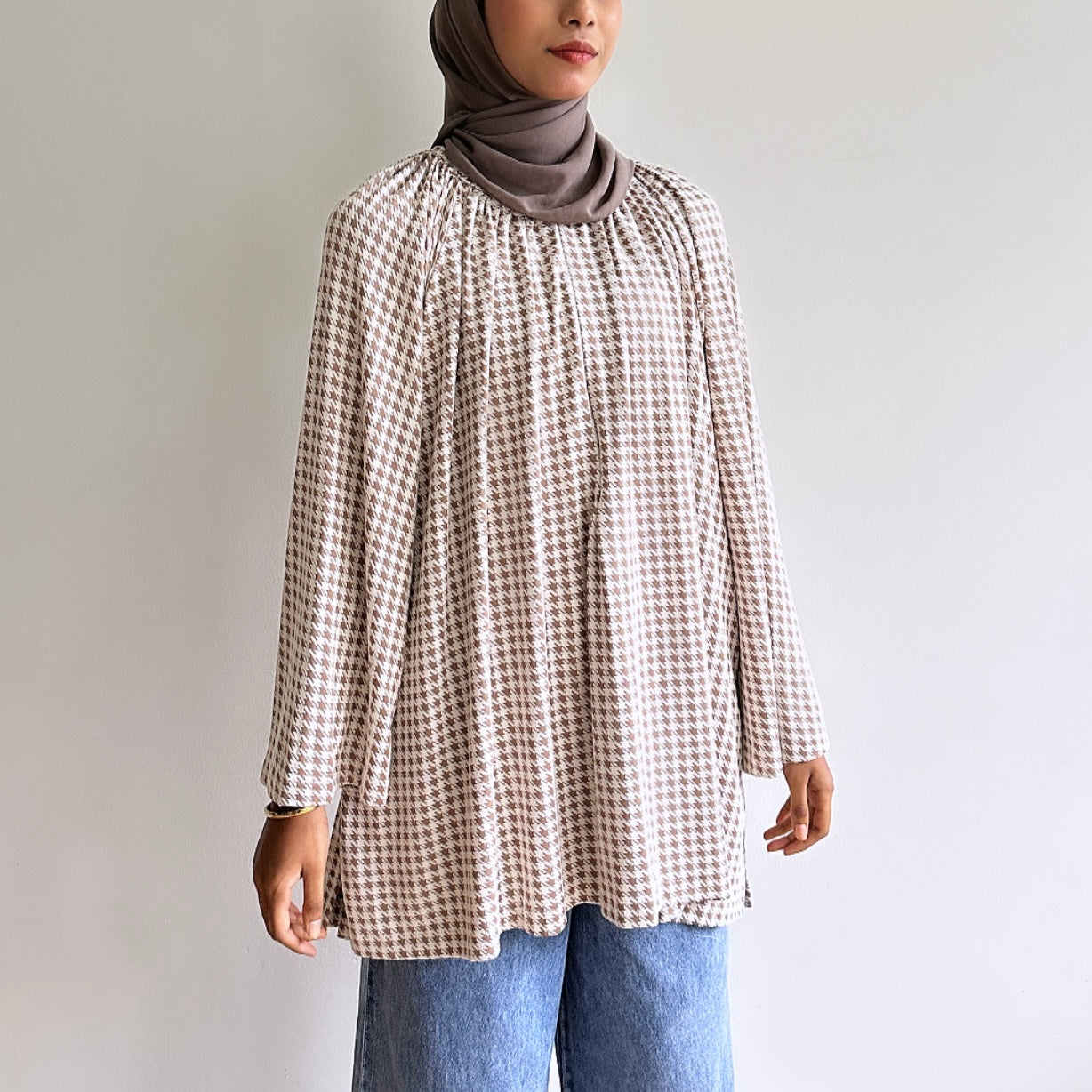 Kate houndstooth raglan blouse