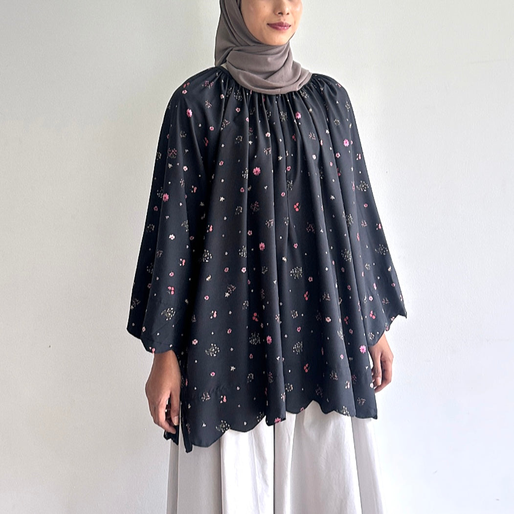 Liora scallop floral blouse
