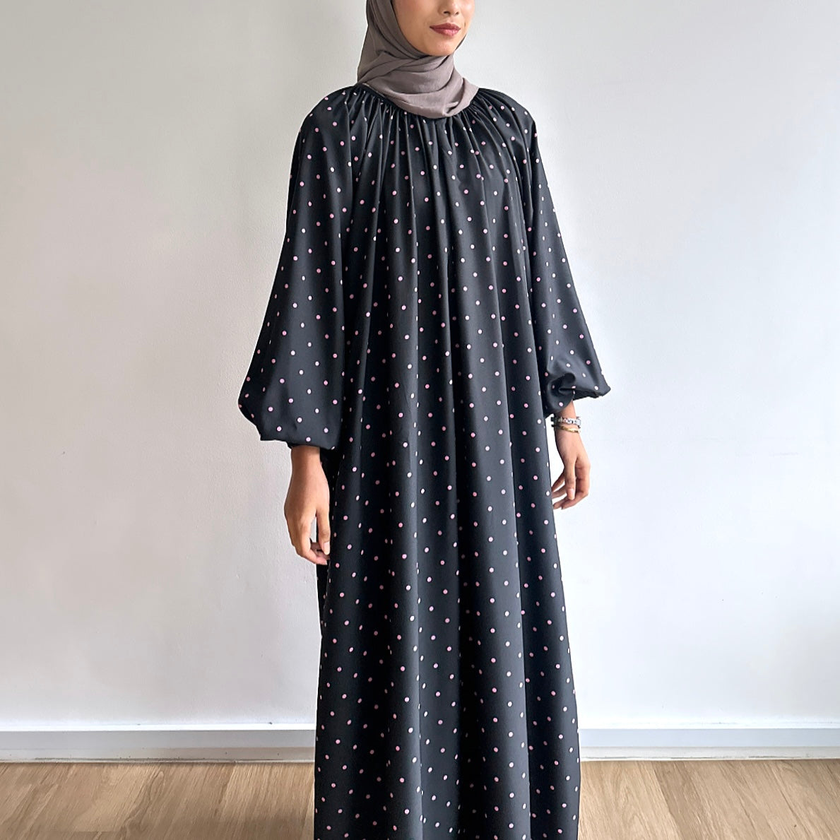 Hannah raglan dress