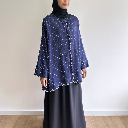 Mara scallop dot blouse
