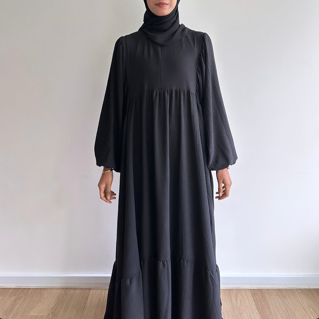 Talia balloon sleeve dress