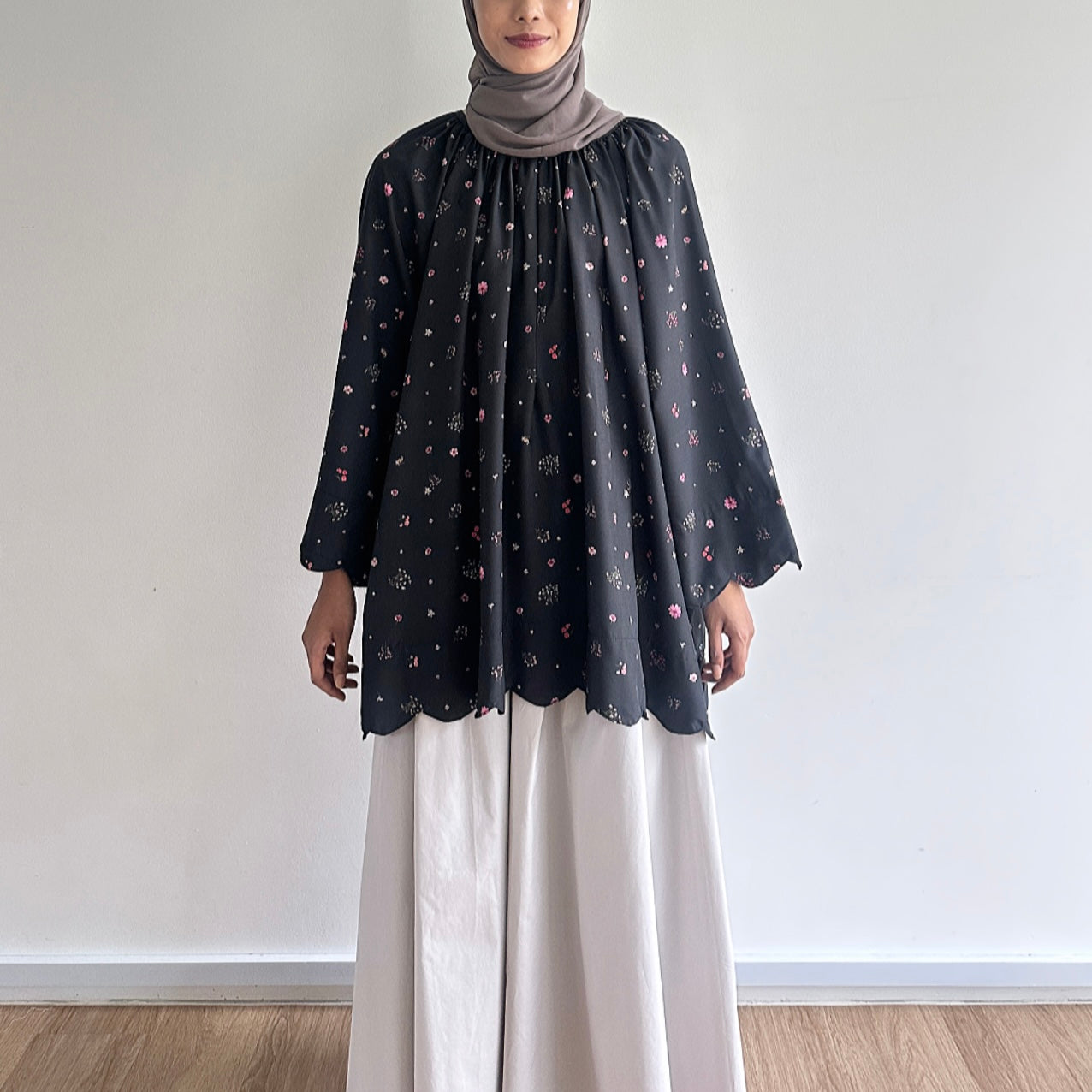 Liora scallop floral blouse