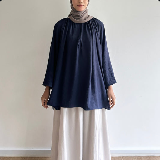 Mila basic raglan blouse