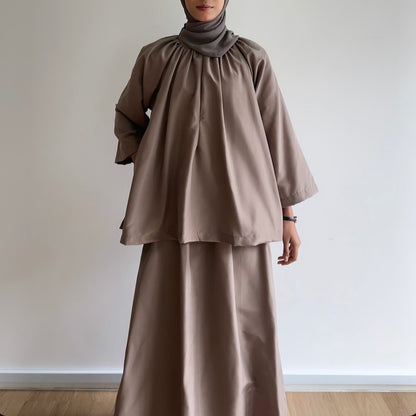 Tania classic skirt set