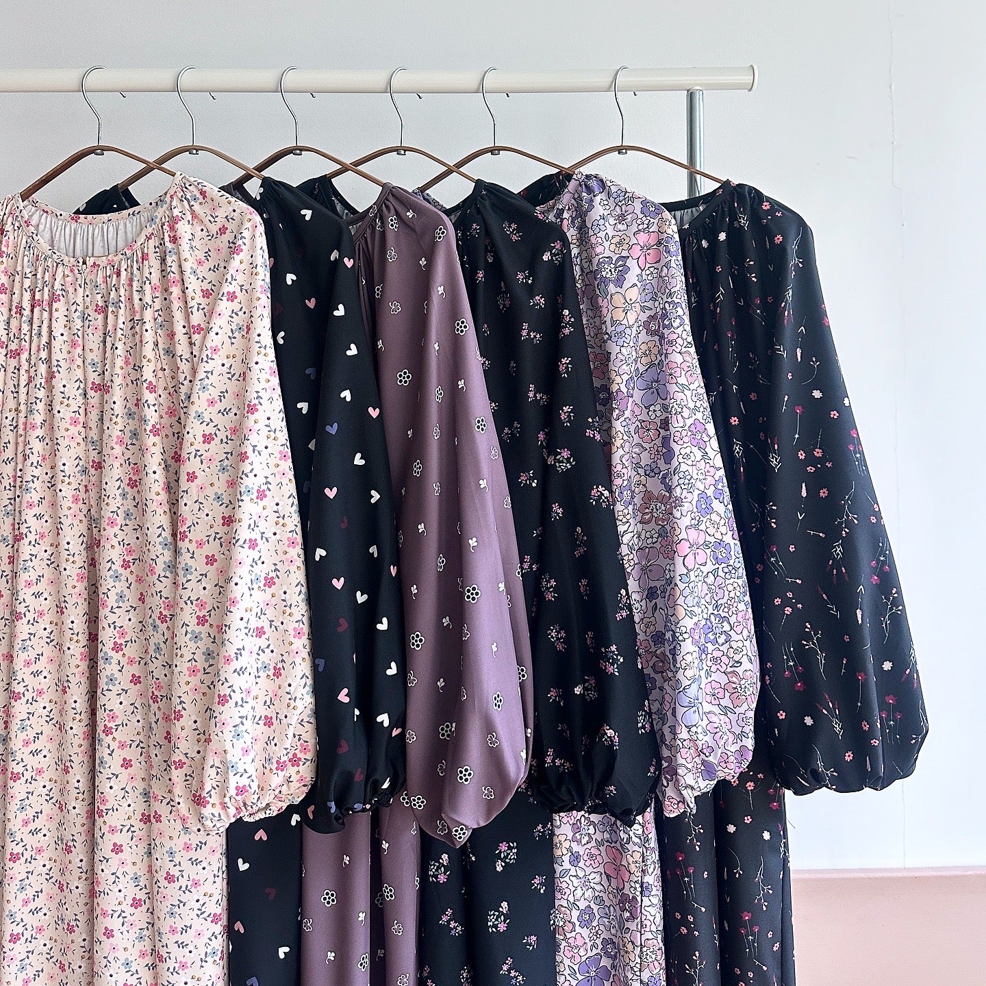 Hannah raglan dress