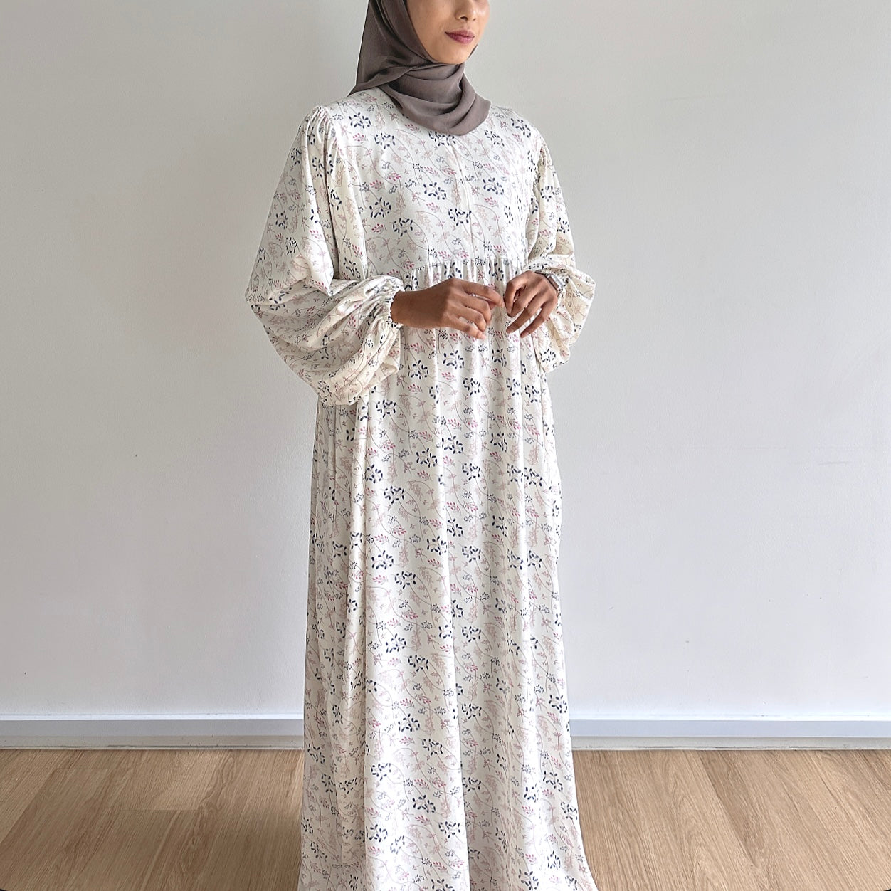 Maia balloon sleeve floral dress