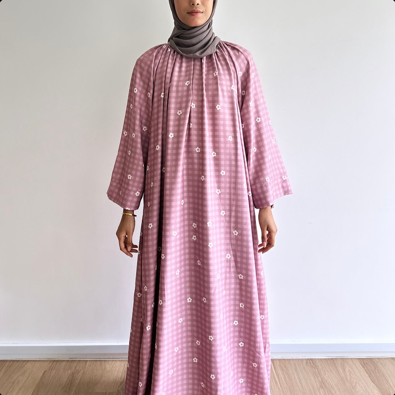 Kira daisy gingham dress