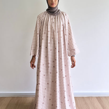 Kira daisy gingham dress