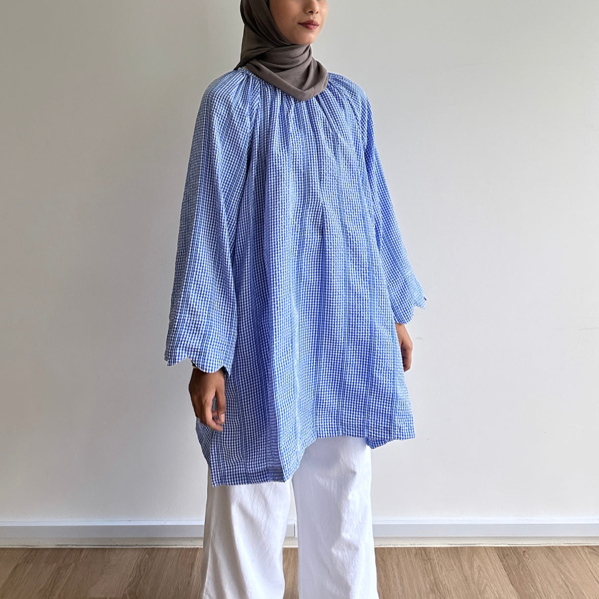 Gina gingham raglan tunic