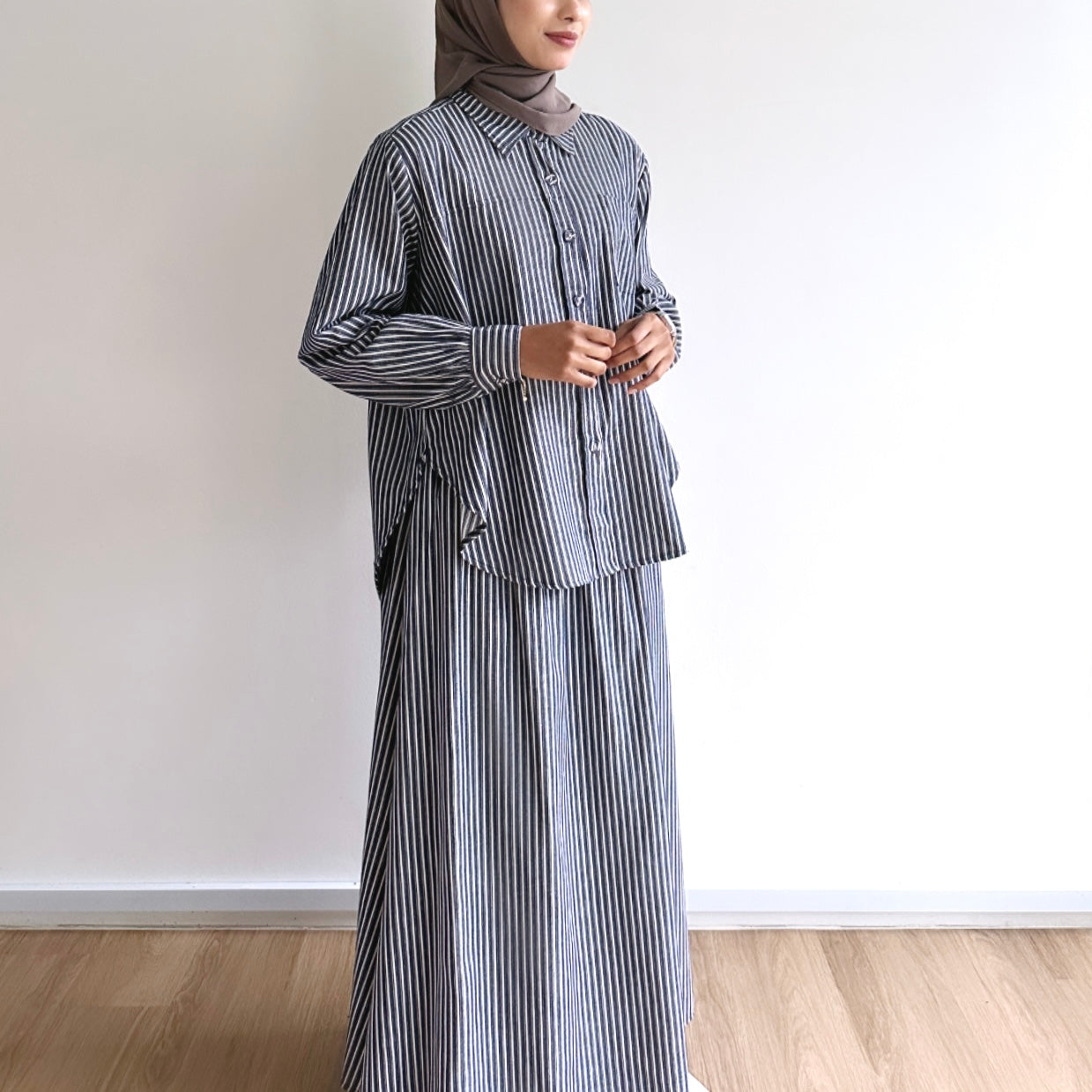 Quinn striped linen skirt set