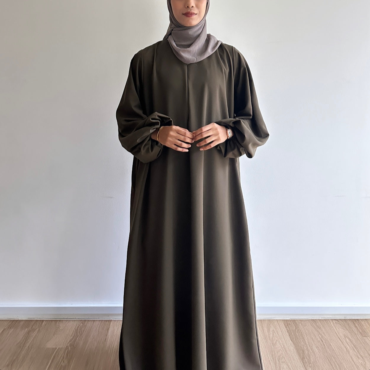 Alia puffy sleeve maxi dress