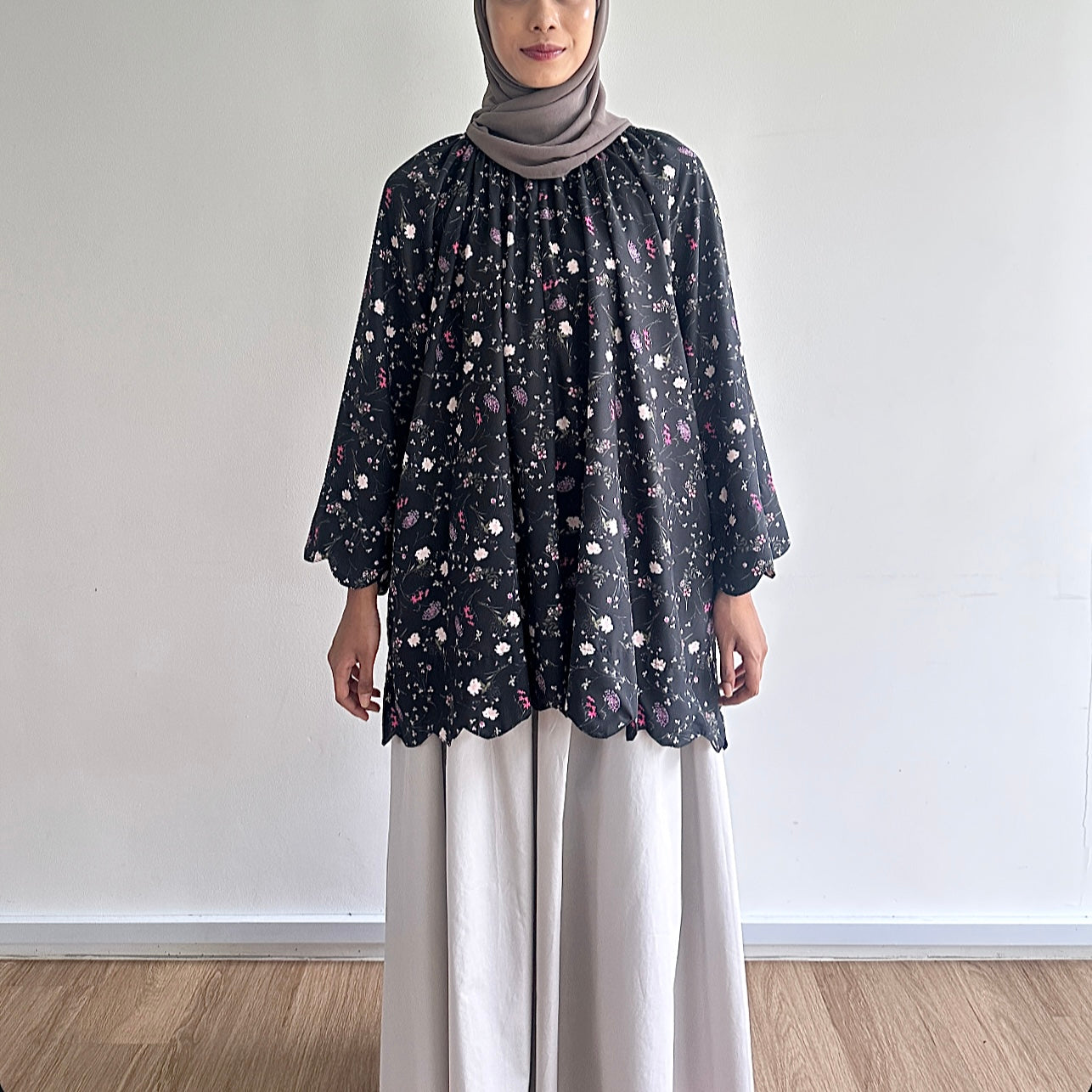 Liora scallop floral blouse