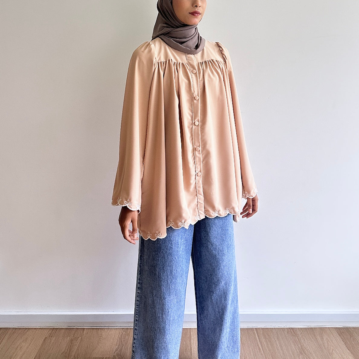 Aura sulam blouse