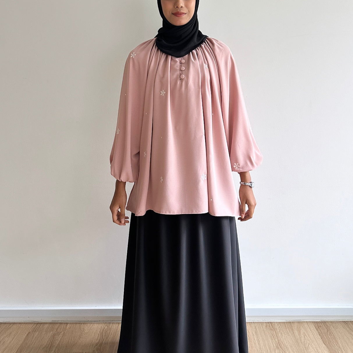 Mel floral embroidery blouse