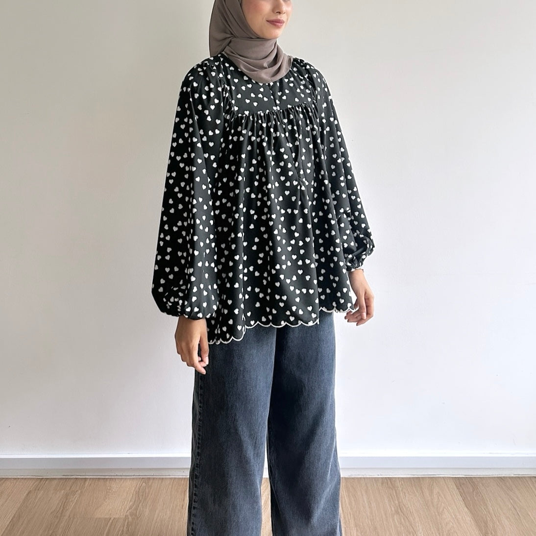 Anna floral puffy sleeve blouse