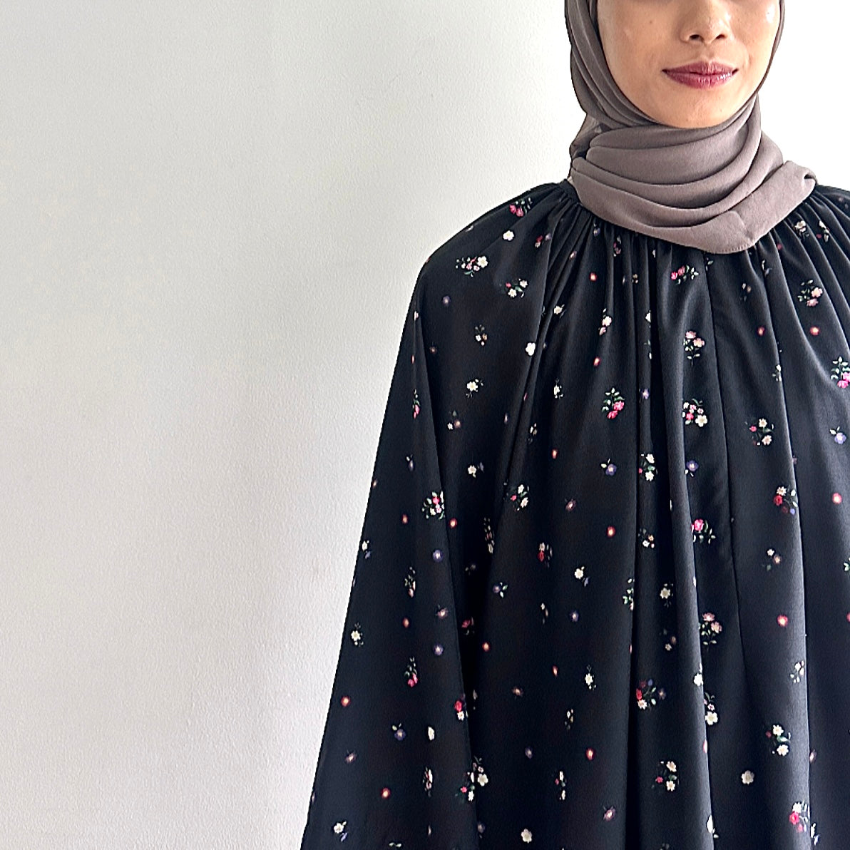 Liora scallop floral blouse