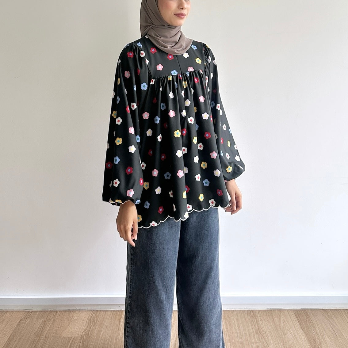 Anna floral puffy sleeve blouse