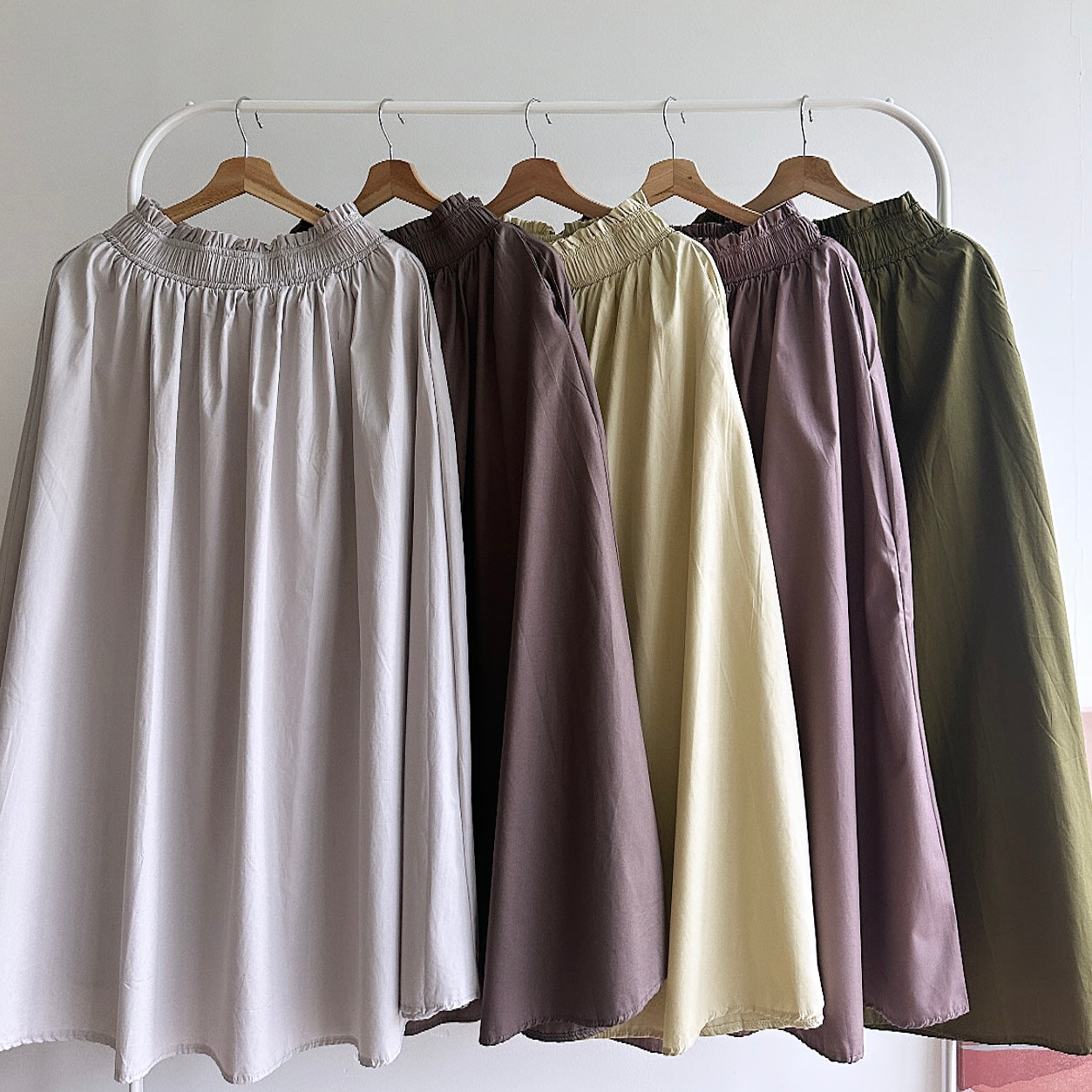 Irish wide skirt