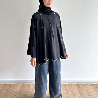 Nadra Embroidery Scallop Blouse