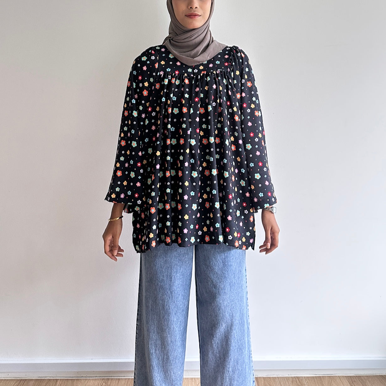 Anna floral blouse