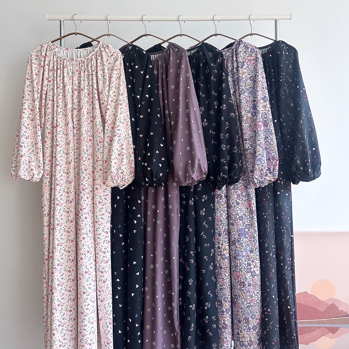 Hannah raglan dress