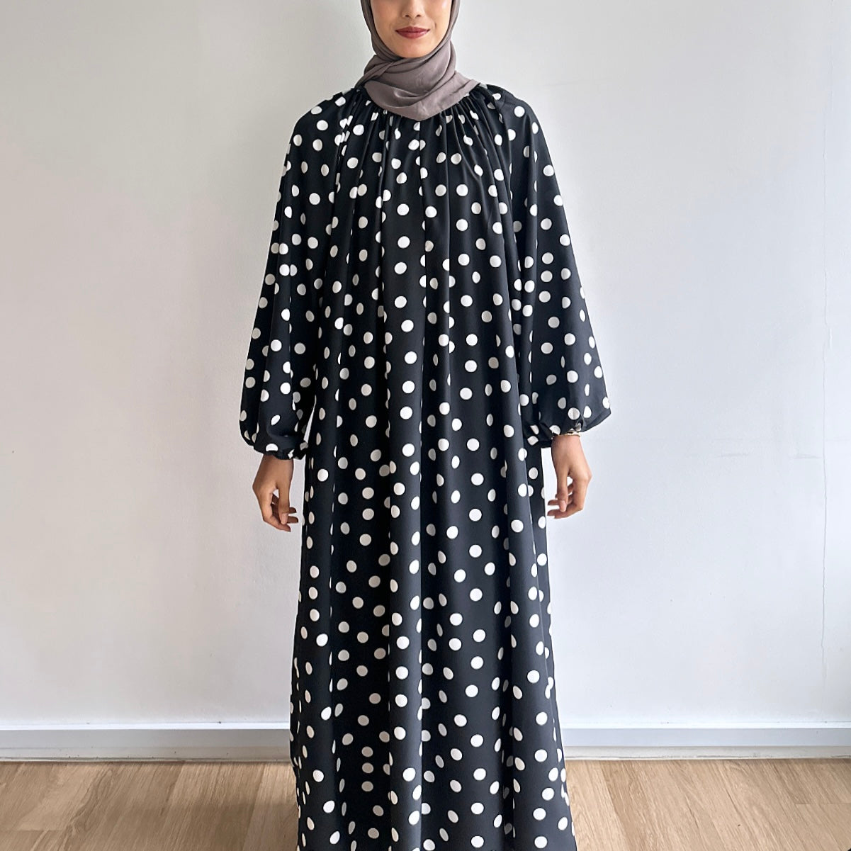 Hannah raglan dress