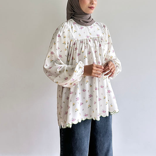 Anna floral puffy sleeve blouse