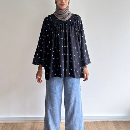 Anna floral blouse