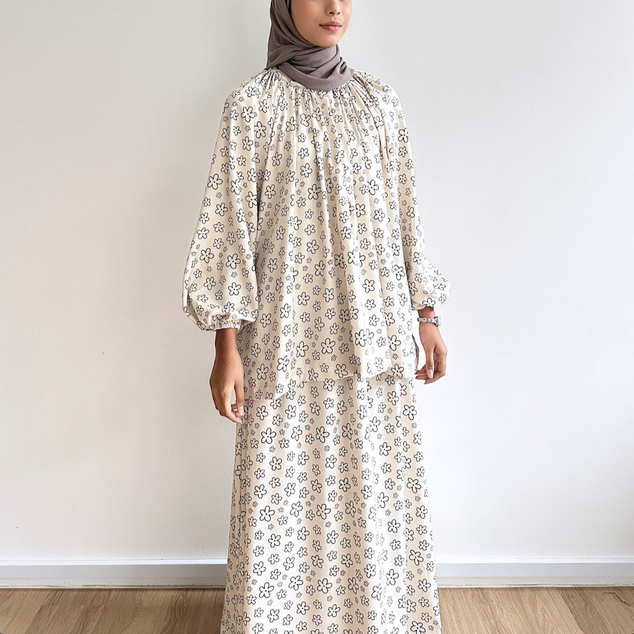 Alicia raglan skirt set